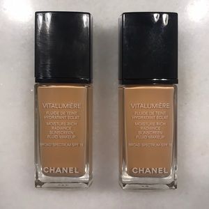 2 Chanel Vitalumiere foundation 35 soft bisque